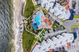 Oceanfront Condo, Sunrise Balconies, Arcade - Image 2