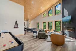 Swim Spa · Fall Mountain Views · Game Room - Image 3