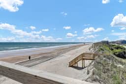 Ocean Views, Hot Tub, 5 En Suites, Dog Friendly - Image 5