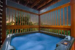 Panoramic Smoky Mtn Views, Hot Tub, Dollywood - Image 3