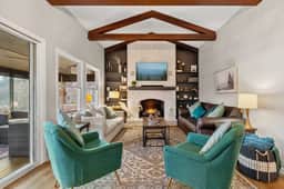Mt. LeConte View Chalet · Hot Tub · Fire Pit - Image 4