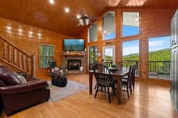 Mountain Views, Hot Tub, Game Room, Dog OK - Image 3