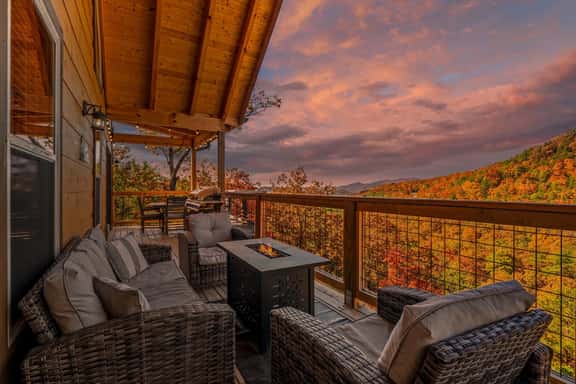 Mtn Views | Hot Tub | Fire Pit | Game Room - Image 1