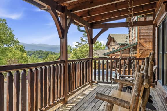Hot Tub, Fireplace, Game Room, 2 Mi To Town - Image 1