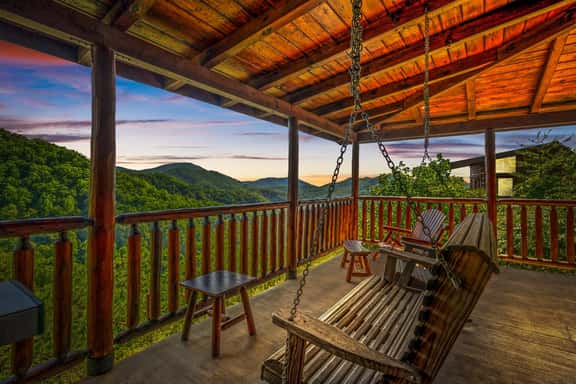 Fall Ridge Views, Hot Tub, Game Loft Cabin - Image 1