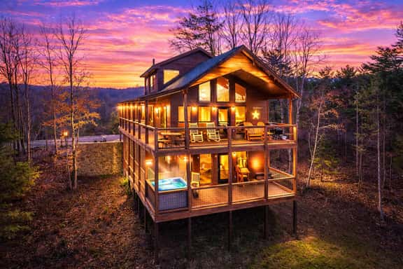 Mountain Views, Hot Tub, Game Room, Dog OK - Image 1