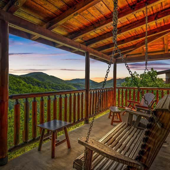 Fall Ridge Views, Hot Tub, Game Loft Cabin - Image 1