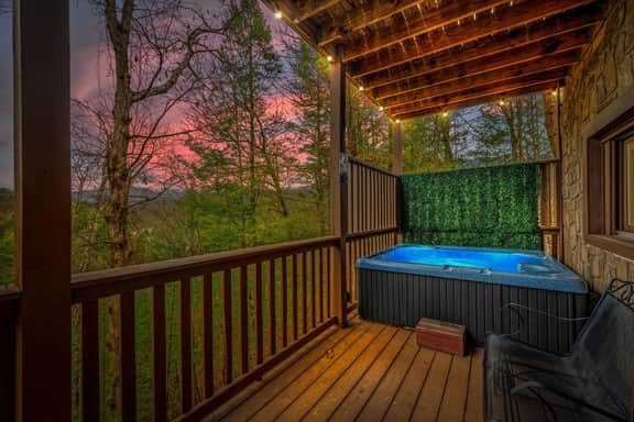 Mountain Views, Hot Tub, 4 Mi To Gatlinburg - Image 2