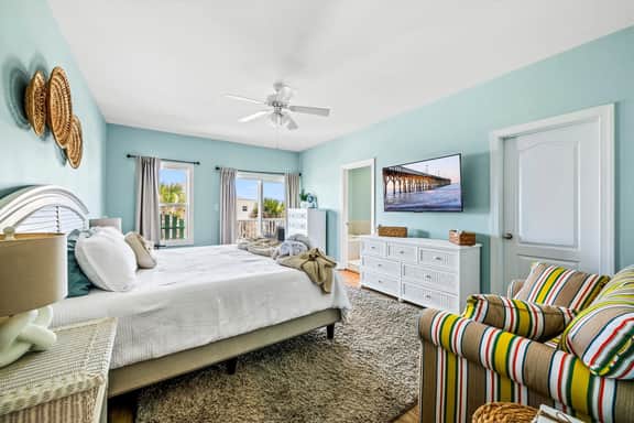 Ocean Views, Elevator, Ensuite Baths, Dogs OK - Image 5
