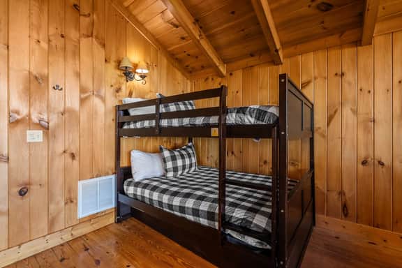 Pet Friendly Cabin · Game Loft · Mtn Views - Image 5