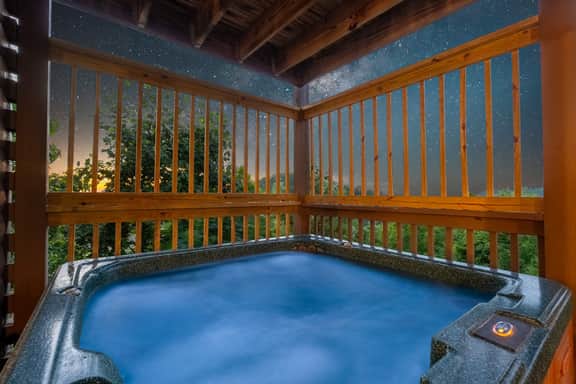 Panoramic Smoky Mtn Views, Hot Tub, Dollywood - Image 3