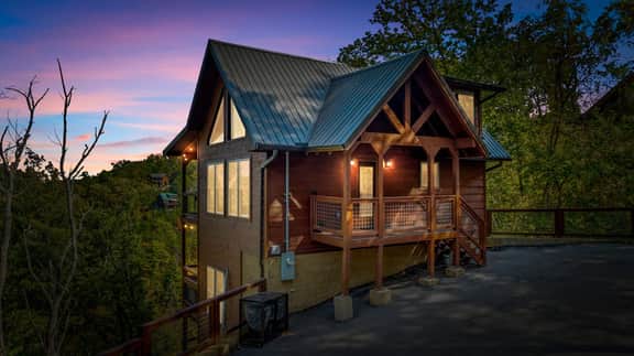 Dog-Friendly Ridge Views, Arcade & Hot Tub - Image 4