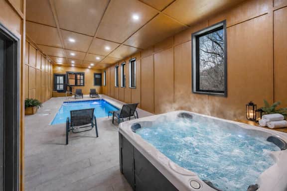 Indoor Pool, Hot Tub, Ski View · Sleeps 22 - Image 5