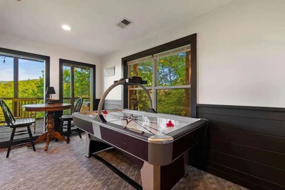 Mountain Views, Hot Tub, Game Room, Dog OK - Image 4