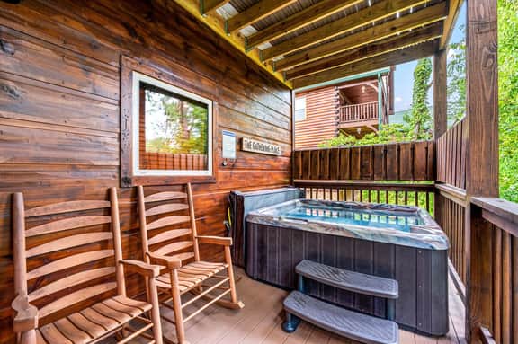 6 Min To Dollywood, Hot Tub & Game Room - Image 2