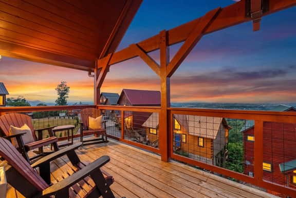 Dog Friendly · Hot Tub · Views · Dollywood - Image 4